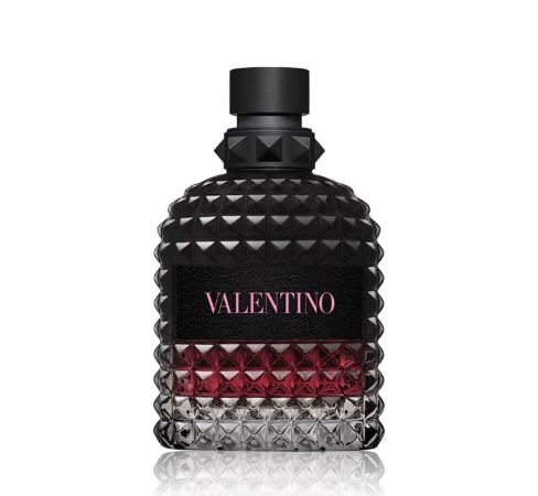 فالنتينو أمو بورن إن روما إنتنس